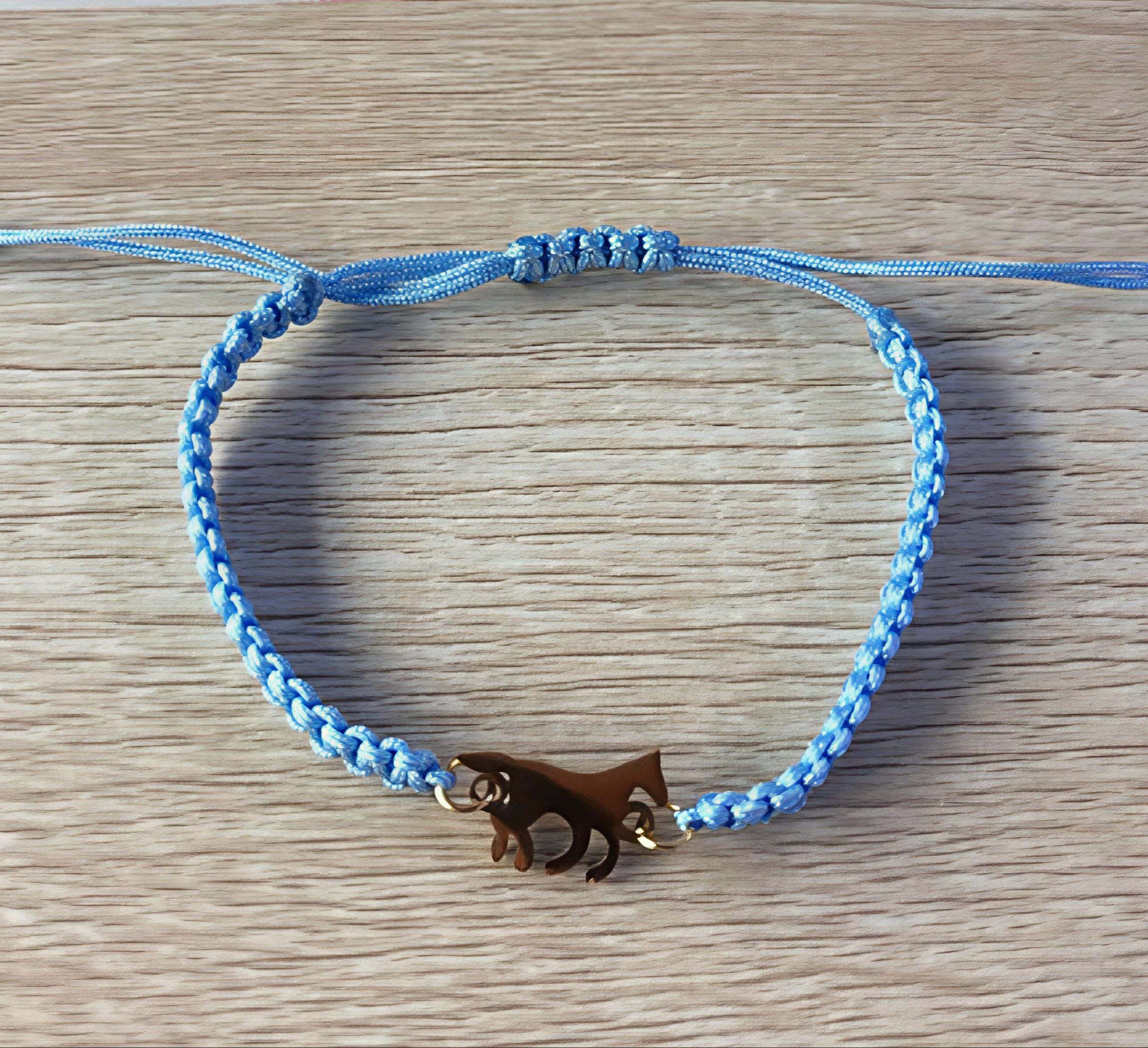 Pulseira Ajustável Galope Cores Pingente Dourado