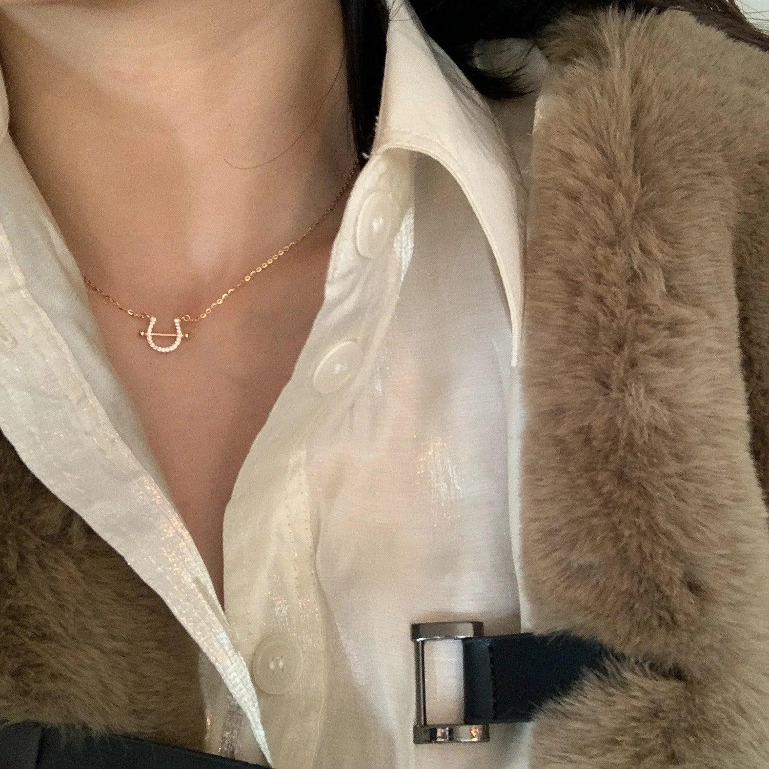 Conjunto Ferradura Luxo Cravejada  Banhada Ouro 14k