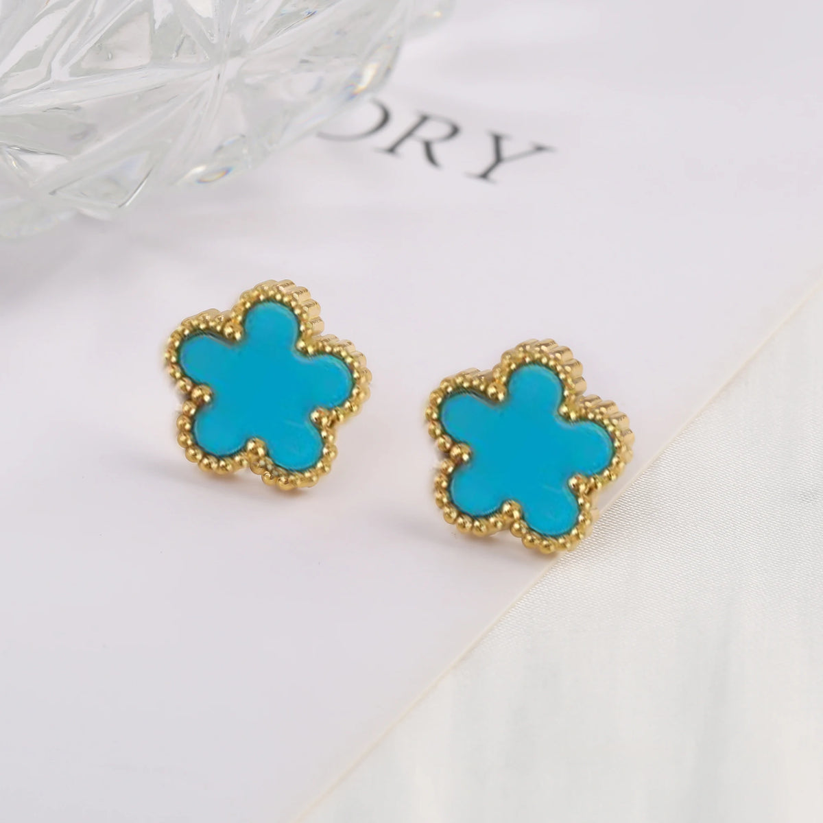 Brinco Flor de Cinco Pétalas Cores