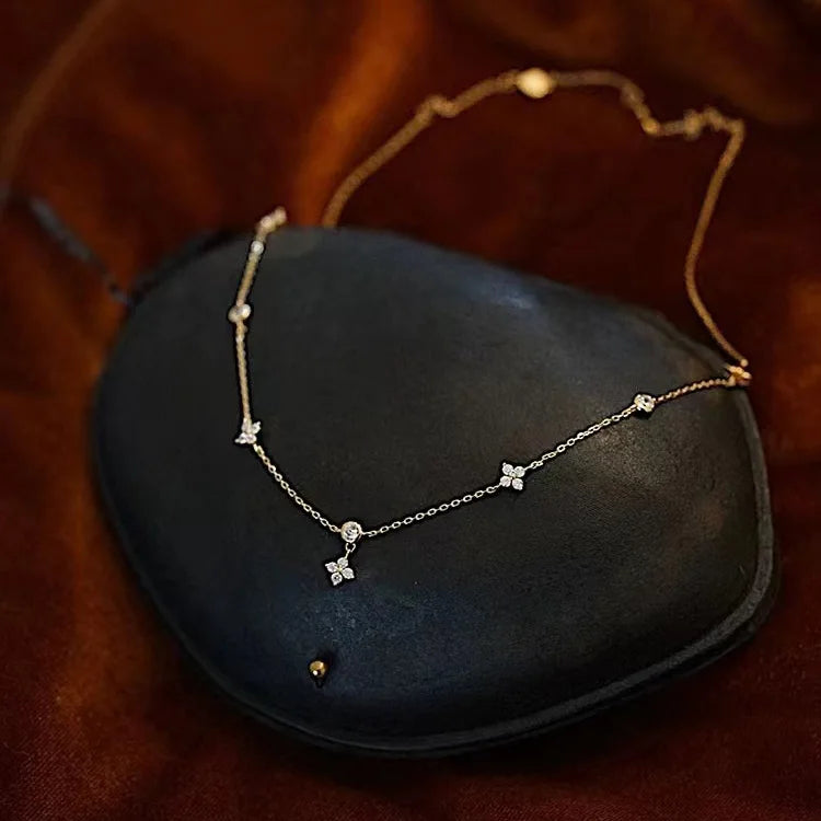 Conjunto trevo de 4 Folhas Prata ou Dourado