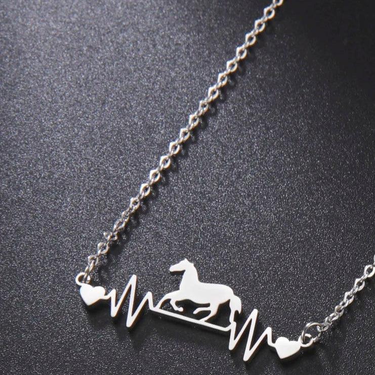 Conjunto colar e pingente Batimentos Prata