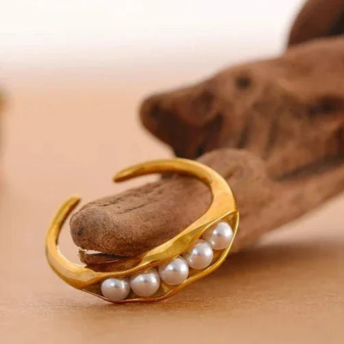 Anel Soja Carregada Dourado Ajustável