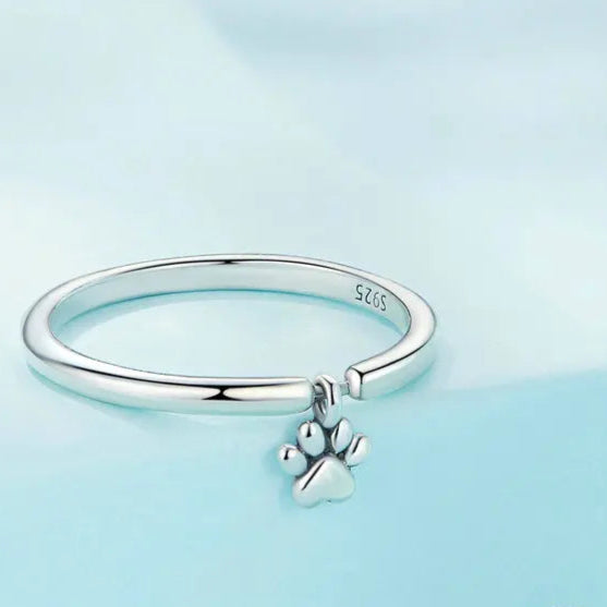 Anel Impressões de um Fiel Companheiro Prata 925