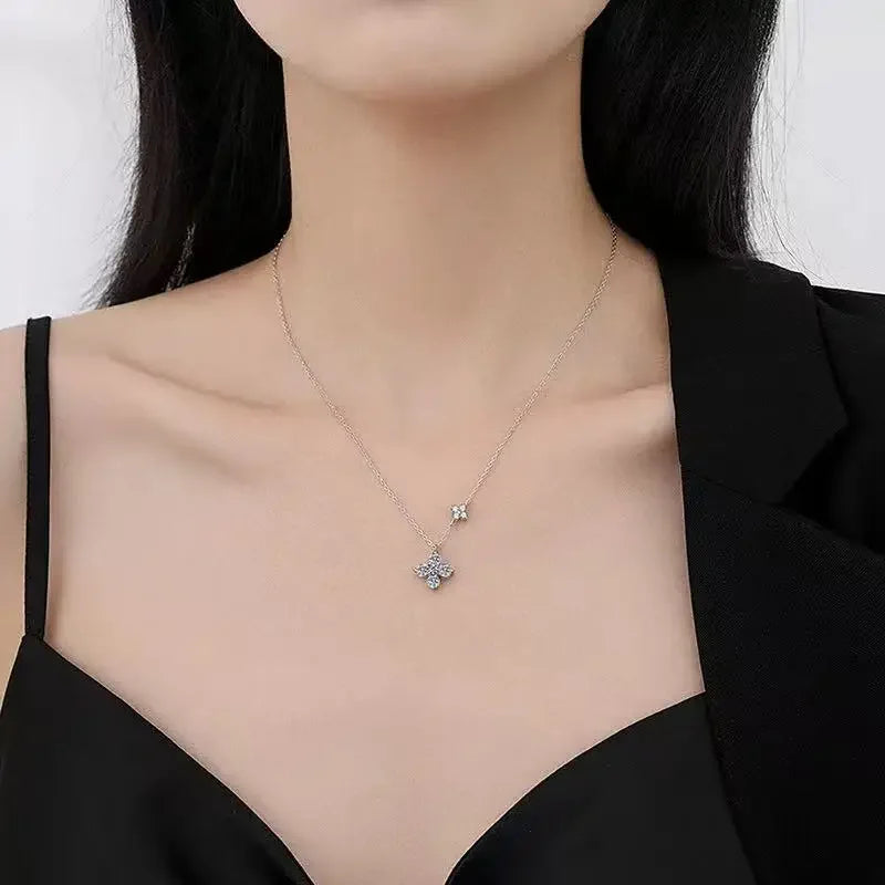 Conjunto Trevo de 4 folhas Cravejado Prata 925